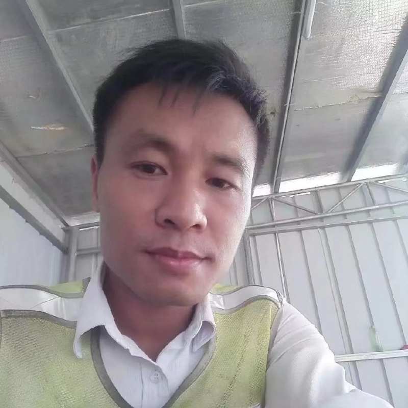 小马哥的第一张照片--平果父母相亲团